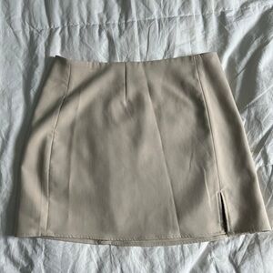 Guess Beige Mini Skirt
